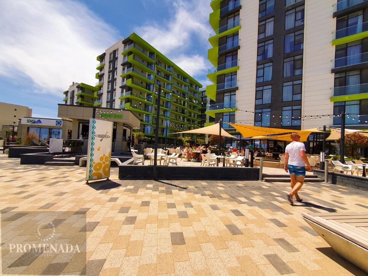 Sunfest Aparthotel Pool & Spa Mamaia Nord Navodari Exterior photo